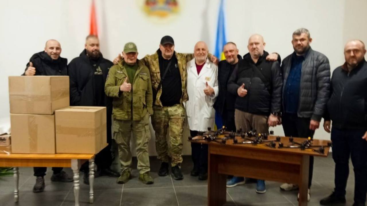 Микулинецька обласна фізіотерапевтична лікарня реабілітації продовжує підтримувати ЗСУ