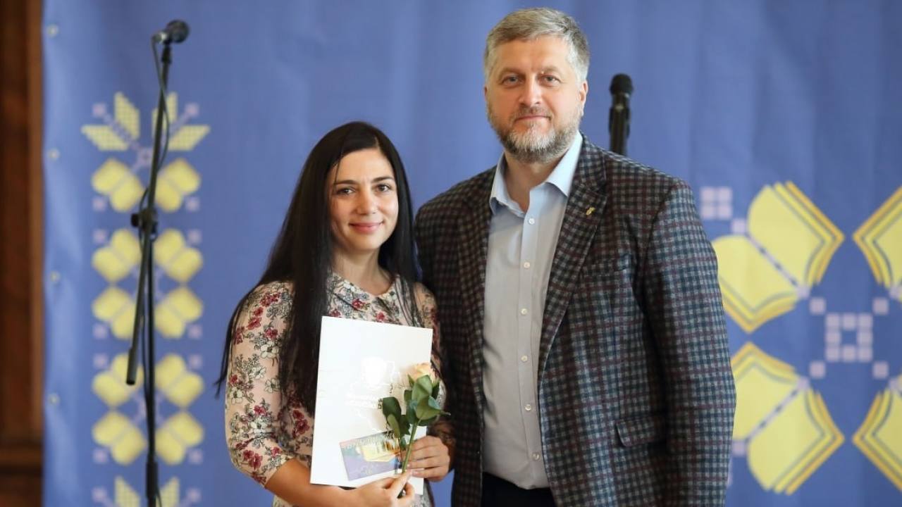 Олег Сиротюк привітав та нагородив бібліотекарів Тернопільщини з нагоди професійного свята