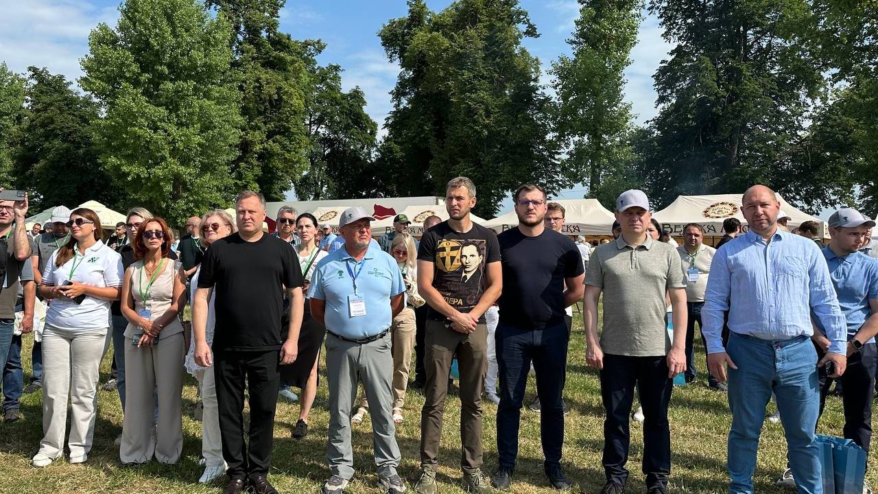 «Нове зернятко-2025»: на Тернопільщині триває міжнародний форум аграрних інновацій