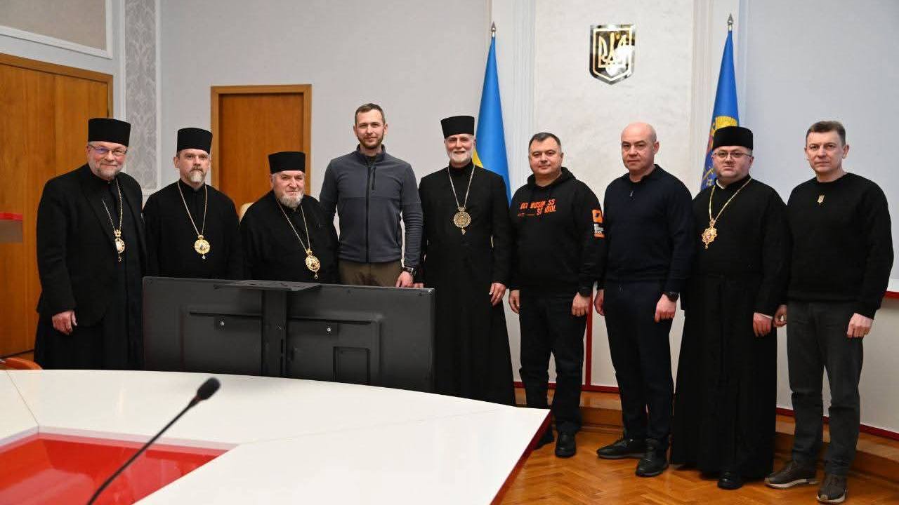 Розвиток Тернопільщини в умовах воєнного стану: зустріч із митрополитом Борисом Ґудзяком