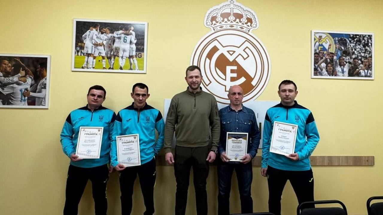 Богдан Бутковський зустрівся з ампфутбольною командою «Вікінги»