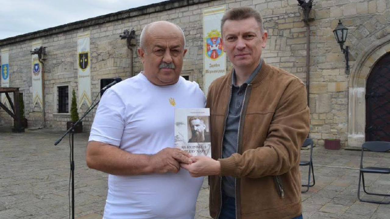 Володимир Болєщук привітав волонтерів ГО «Максимівська ініціатива» з річницею заснування