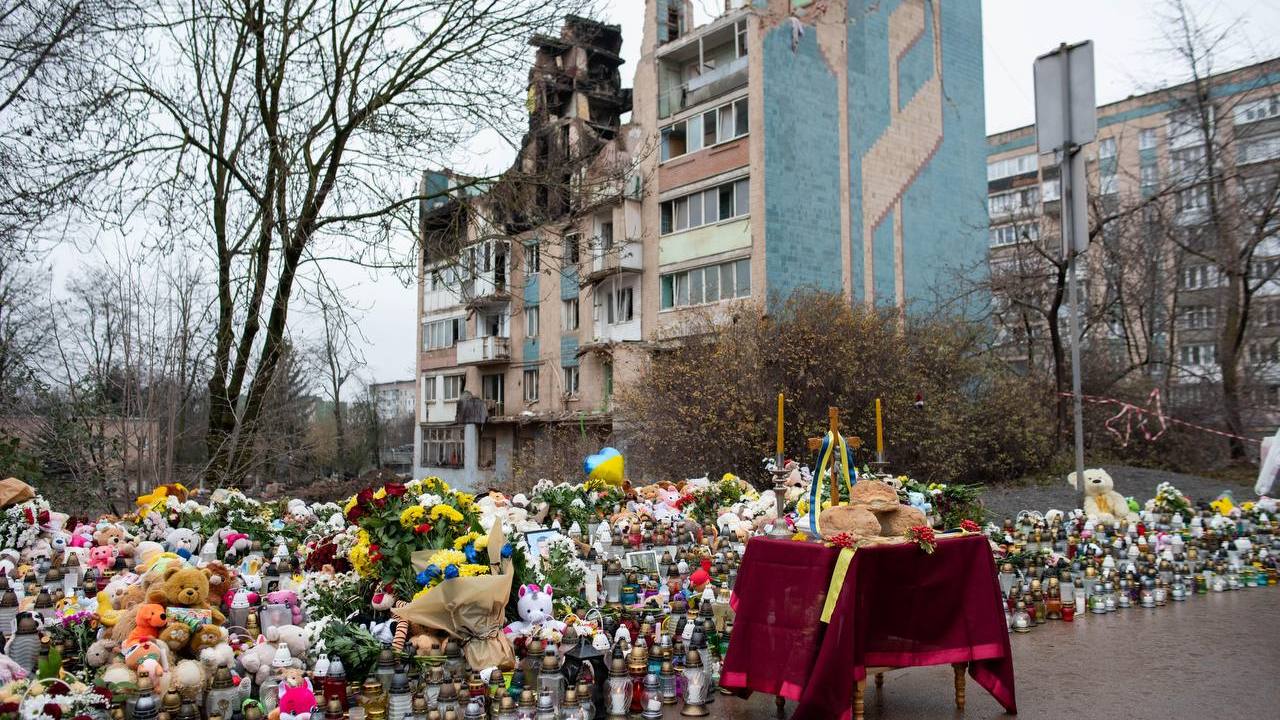 У Тернополі молилися за спокій душ загиблих внаслідок російського ракетного удару