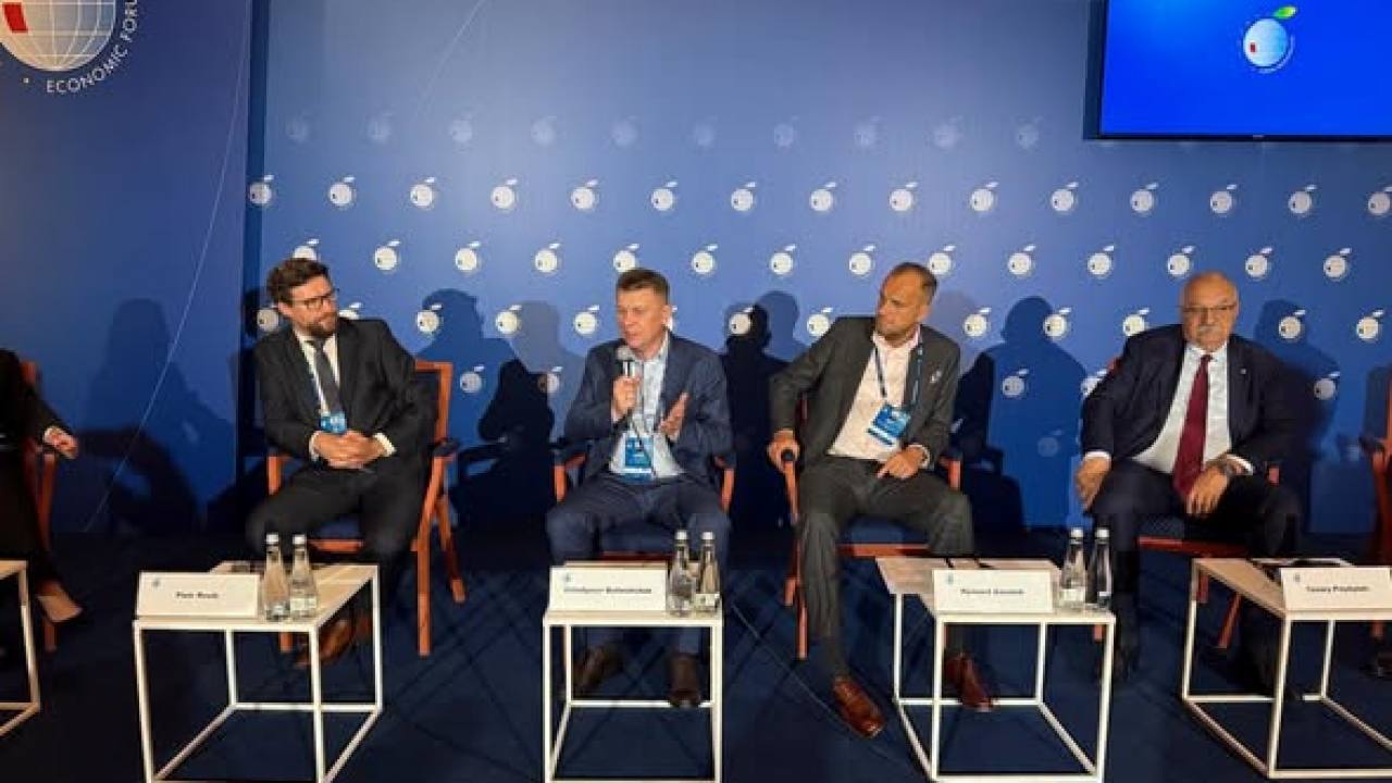 Тернопільщина розширює європейські горизонти: участь у 35-му Економічному форумі в Карпачі та нові партнерства у Польщі